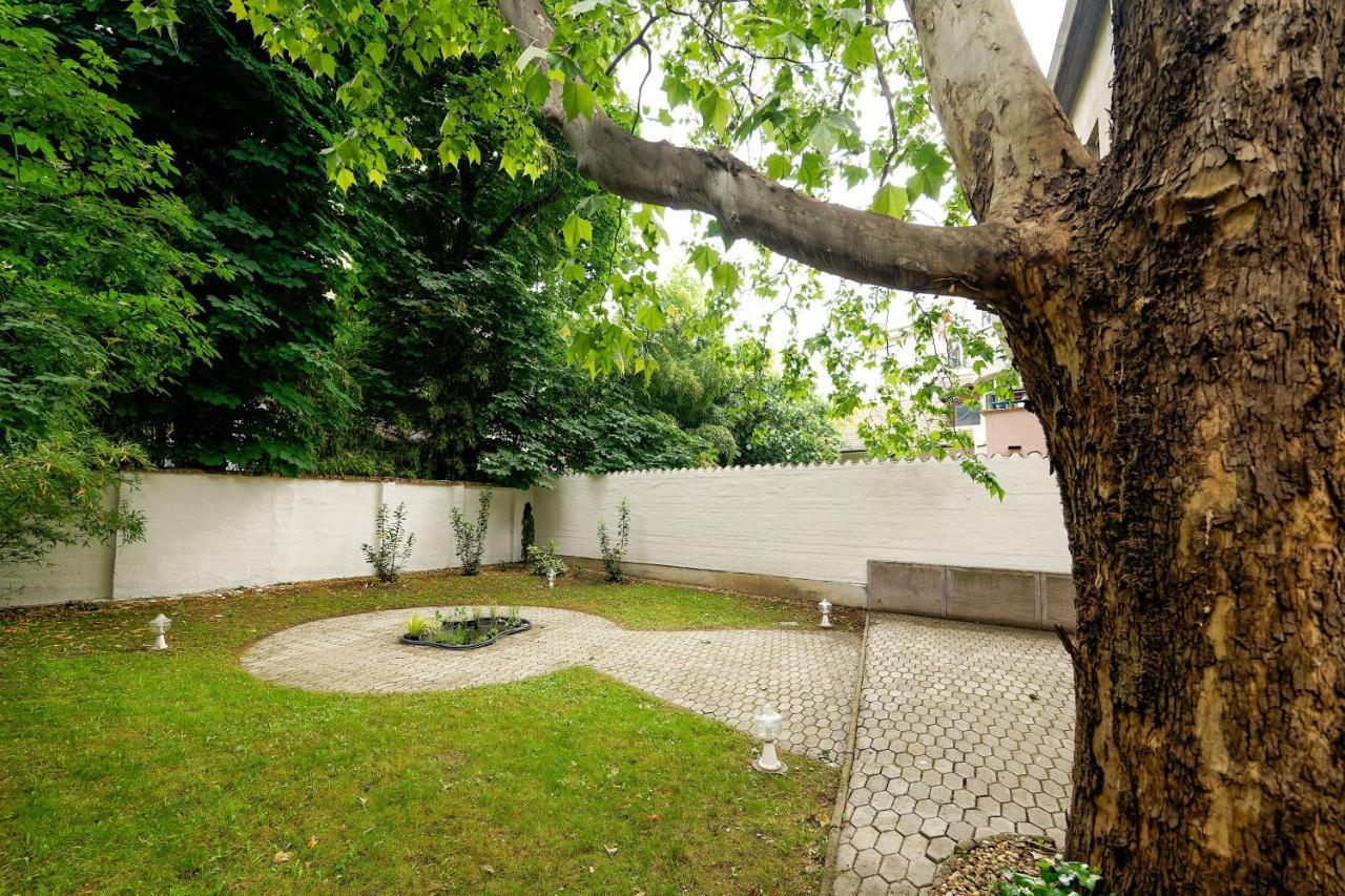 Villa Oliver Budapest Exterior foto